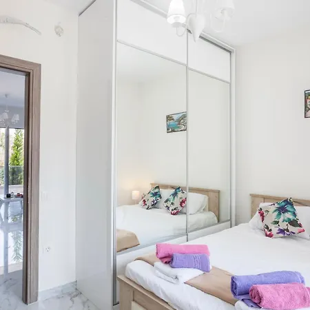 Valeri Luxury Stone Deluxe Apartamento