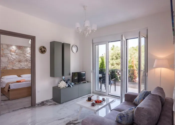 Valeri Luxury Stone Deluxe Lägenhet Hanioti