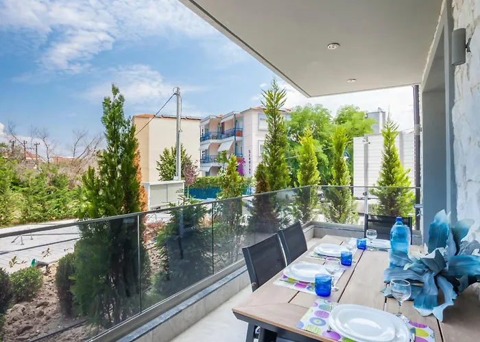 Valeri Luxury Stone Deluxe Daire Chaniotis